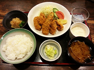 日替わり定食（カキフライ）